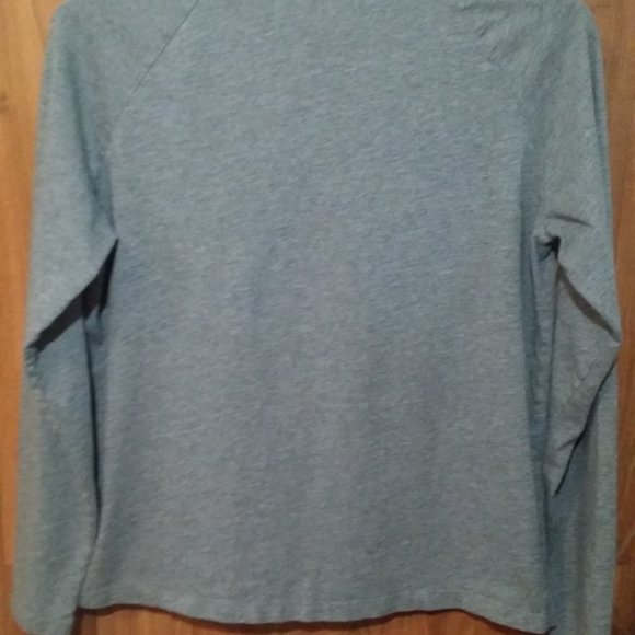 Gray Long Sleeved Tee - Picture 4 of 7